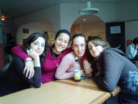 anna mimi lola et maria